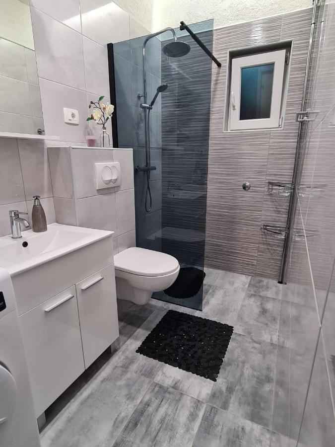 Apartman Roza 2 Ploce  Εξωτερικό φωτογραφία